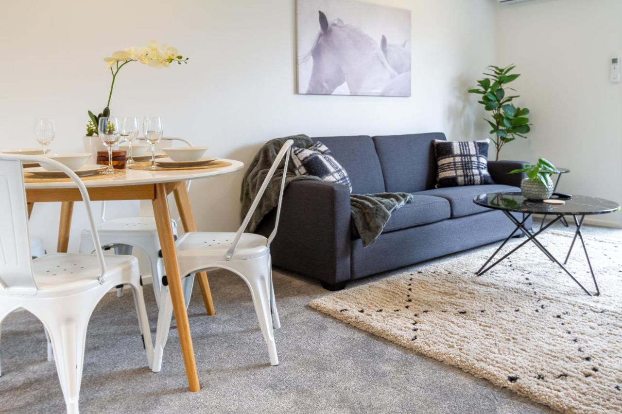 Upper Riccarton Dream - 2 Bed 2 Bath W/Carpark Lejlighed Christchurch Eksteriør billede
