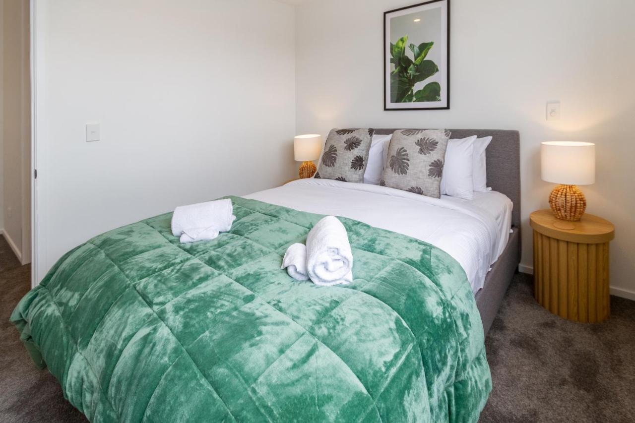 Upper Riccarton Dream - 2 Bed 2 Bath W/Carpark Lejlighed Christchurch Eksteriør billede