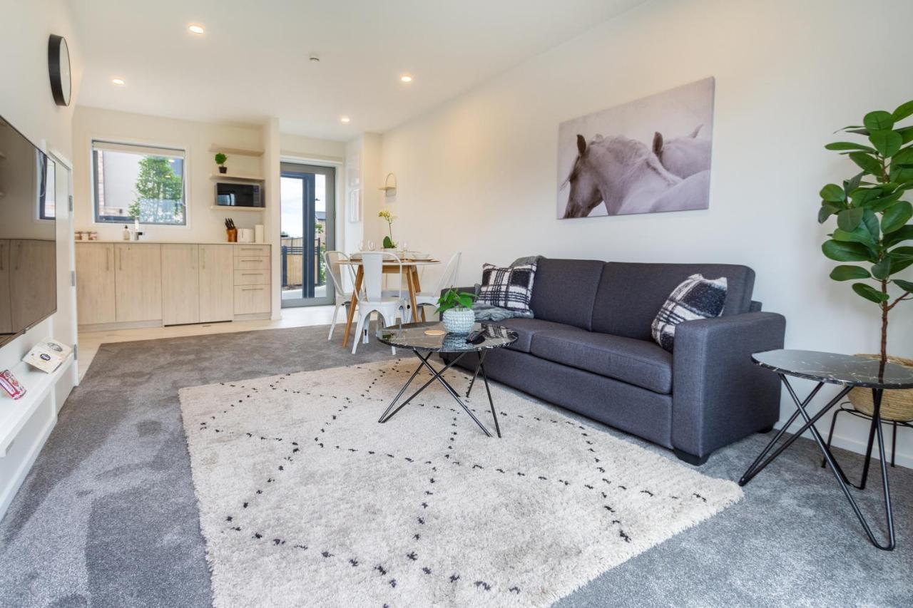 Upper Riccarton Dream - 2 Bed 2 Bath W/Carpark Lejlighed Christchurch Eksteriør billede